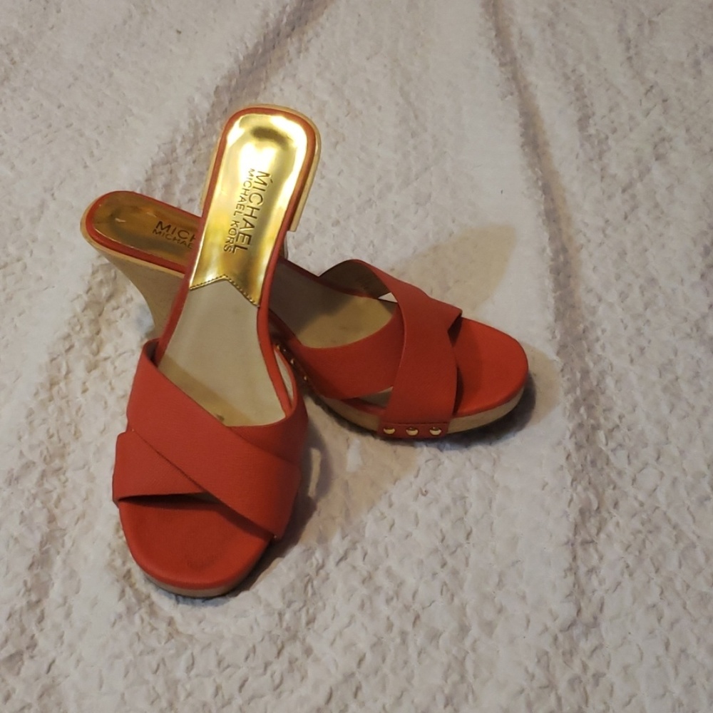 MICHAEL by MICHAEL KORS wooden square heel clogs 7